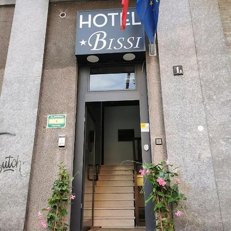 Hotel Bissi ミラノ エクステリア 写真